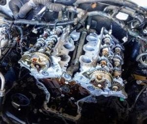 Toyota-Engine-Service-Shop Toyota Engine Service Shop